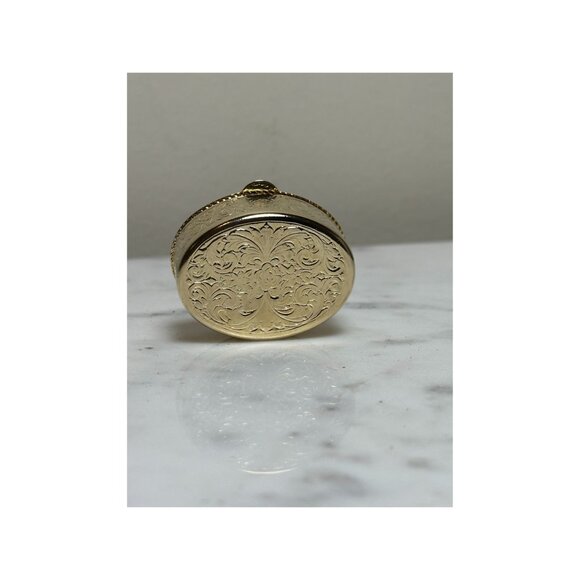 Vintage Cameo Pill Box, Gold Ornate Trinket Box, Victorian Style Keepsake Box, S - Picture 5 of 9
